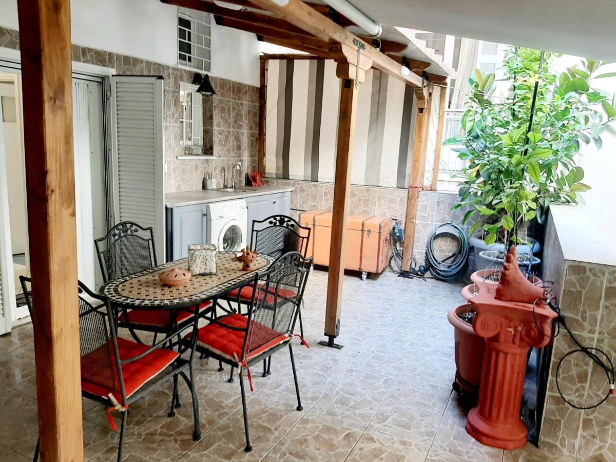 Large Terrace Apartment Near City Centre Atina Dış mekan fotoğraf